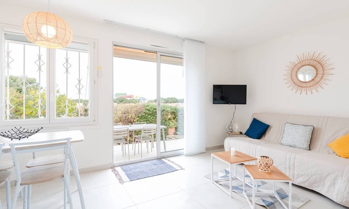 Gruissan House | HG44: 2-room air-conditioned house GRUISSAN