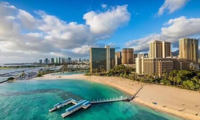 Waikiki Resort | HGVC Hawaiian Village Beachfront Resorts & Spa All Towers