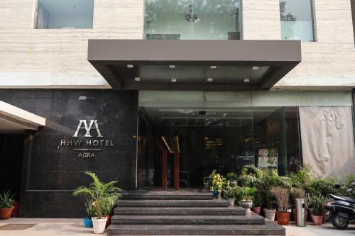 Taj Ganj Hotel | HHW Hotel- Agra