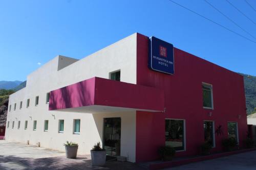 Matlapa Hotel | HI Huasteca Inn Hotel