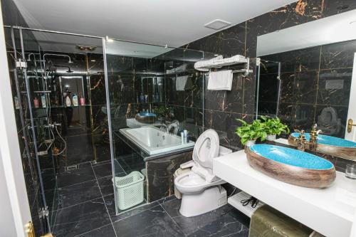 Cong Vi Apartment | Hibiki Apartment 401