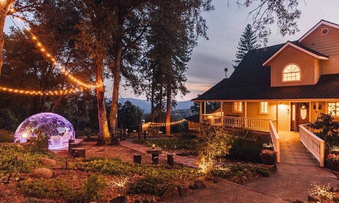 Oakhurst Cottage | Hidden Forest Castle -A Place Where Memories Begin