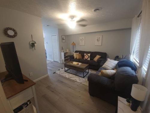 Nelsonville Apartment | Hidden Gem close to Athens/Logan
