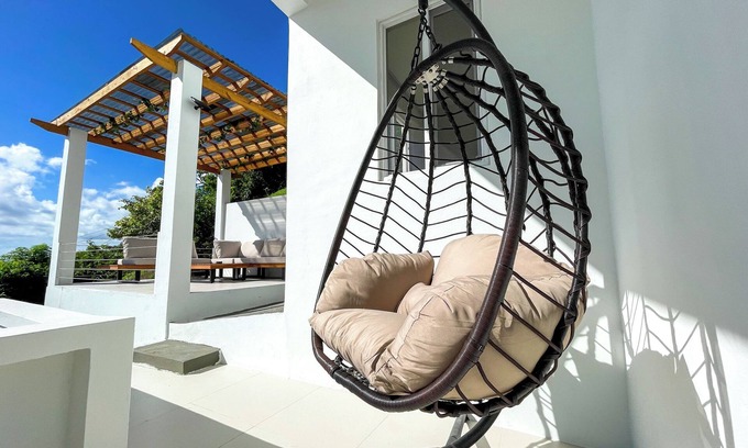 Morne Rouge House | Hidden Hills 3BD, Gorgeous Beach Views of Grand Anse