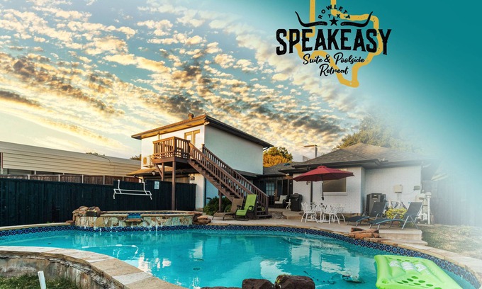 Rowlett House | Hidden Speakeasy, Pool, Spa, BBQ, Arcade, Pet Friendly, Fast WiFi EV Charger