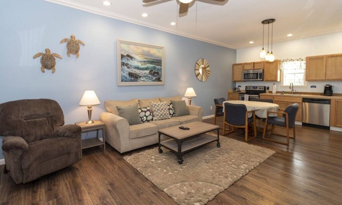Crescent Beach Apartment | Hidden Villas - Pet Friendly walking distance to beach and intracoastal