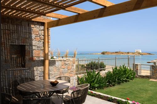 Malia Hotel | High Beach Resort