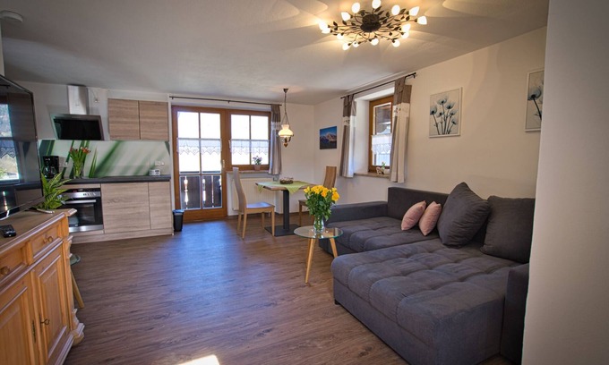 Unterschonau Apartment | High board, for 2 people, 46 sqm, with living room and extra bedroom and balcony