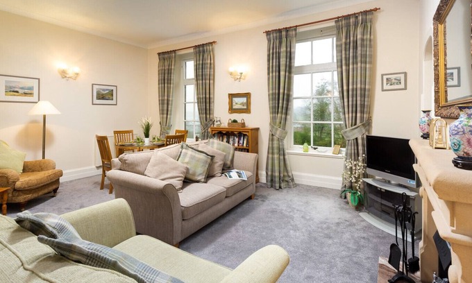 Waterhead Cottage | HIGH BORRANS, romantic in Ambleside