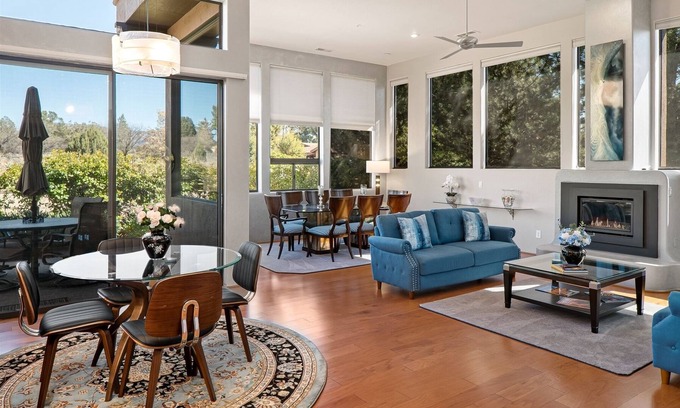 West Sedona House | High Class Luxury Townhome with Theater, Work Area, Community Pool and Hot Tub!