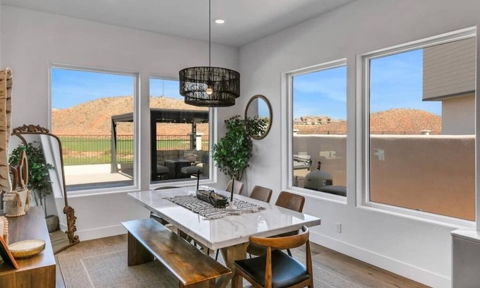 Washington House | High End Design | Rooftop Deck| Private Pool |