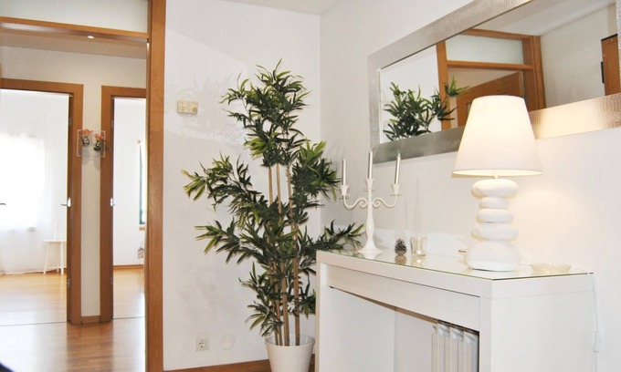 Parque das Nacoes Apartment | High Floor Apartment with River View Parque Nacoes Expo13