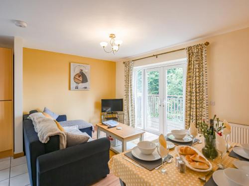 Aberdovey House | High Tide