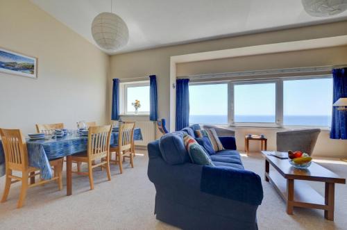 Portwrinkle House | High Tides
