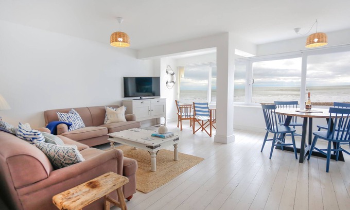 Wittering Apartment | Hightide - Bracklesham Bay