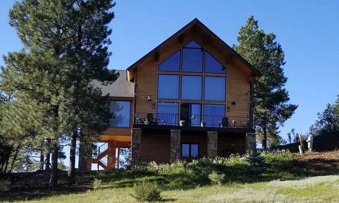 Pagosa Highlands Cabin | HIKE/BIKE/RELAX - nearby hike & bike trails!