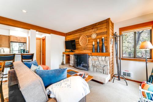 Tahoe Woods Apartment | Hike, Golf and Ski Cozy Tahoe City Condo!