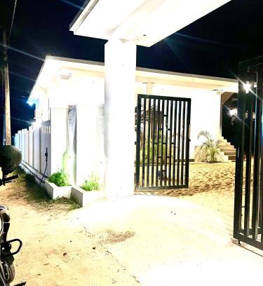 Pottuvil Division 2 House | Hill Base Resort