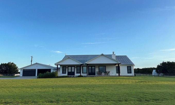 Oatmeal Other | Hill Country Tranquility - 3 bedroom Farmhouse in Bertram on a cattle farm