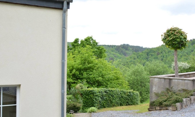 Bouillon Apartment | Hill View Apartment in Bouillon with Terrace