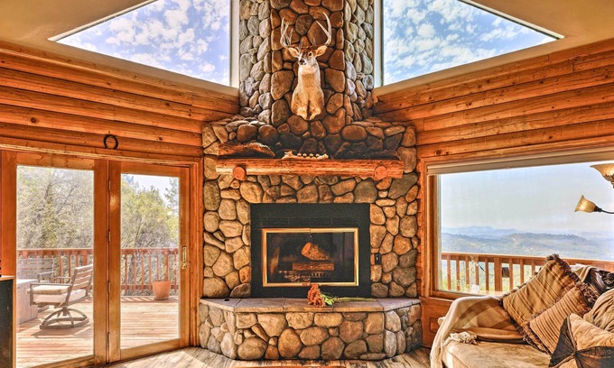 Phoenix Lake-Cedar Ridge House | Hillside cabin with spectacular views, balconies