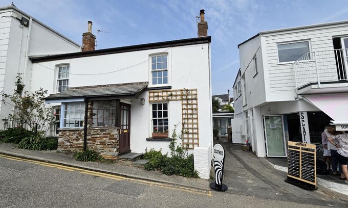 Portscatho House | Hillside Cottage
