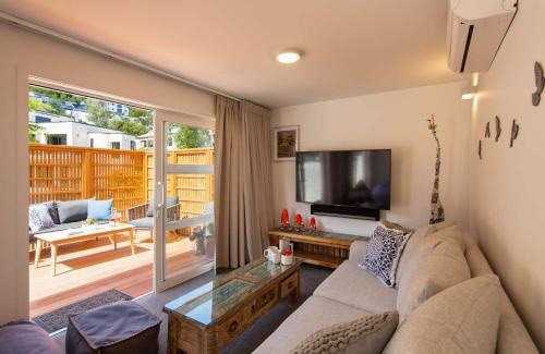 Queenstown City Centre Apartment | Hillside Villa 1- Walk To Town- AC- Free Parking