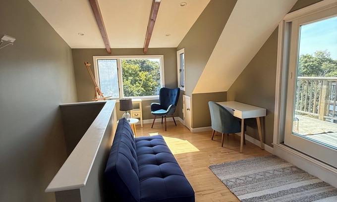 Provincetown House | Hilltop East End Retreat w/Studio/Office space