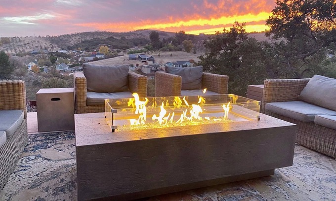 Paso Robles House | Hilltop Hacienda-Luxe Designer Hilltop Hacienda with Amazing Views and Spa!