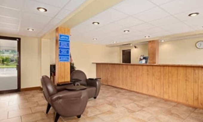 South Hills Hotel | Hilltop Inn