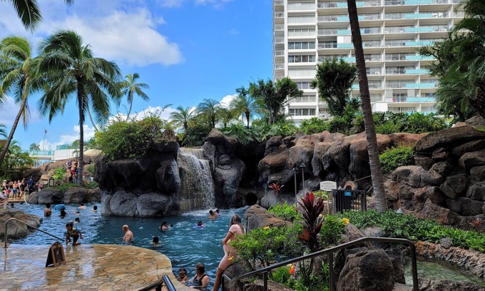 Waikiki Apartment | Hilton Hawaiian Village – 2 Bedroom Suite