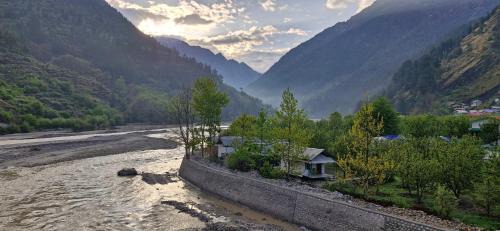 Bhatwari Other | Hinwali Kanthi River Side Camp and Cottage