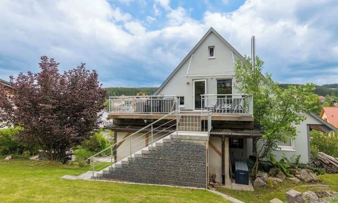 Schonach im Schwarzwald House | Historic house with Wellness, Fireplace & Campfire