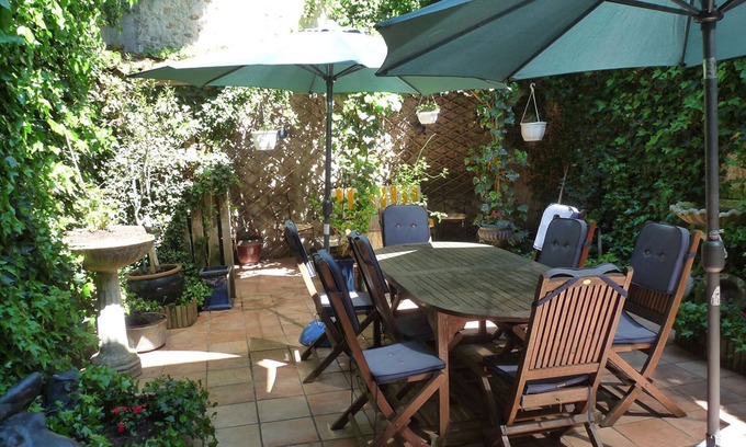 Mirepoix House | Historic 14th Century house in medieval bastide town of Mirepoix (Ariège)