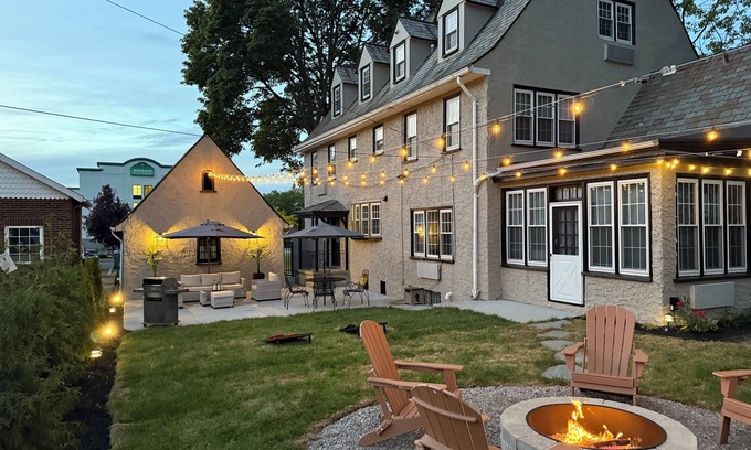 Downtown Niagara Falls House | Historic 1814 Tudor-River Views In Niagara Falls