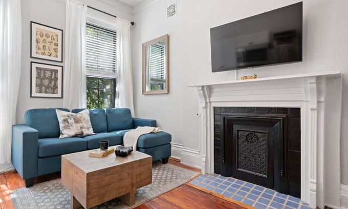 Central Park North House | Historic 3-Bed Brownstone, near Trains