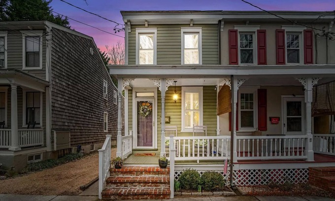Historic District House | Historic Annapolis Home!
