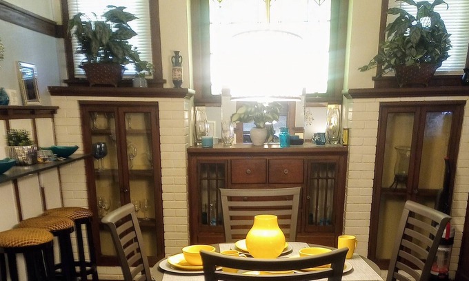 Highland Historic District House | Historic beautiful spacious bungalow 5 minutes from the casinos