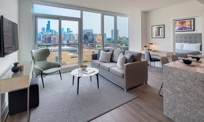 Near North Side Apartment | Historic Charm & Modern Luxury in Chicago’s Iconic Old Town - Stay Level!