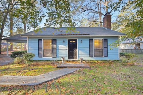 Statesboro House | Historic Downtown Hideaway