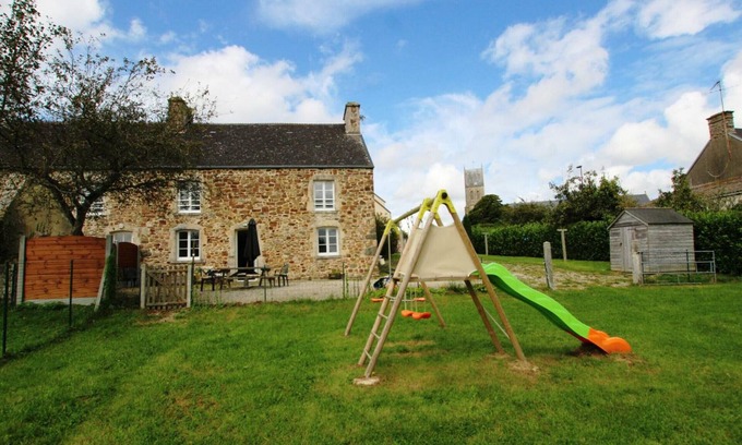Saint-Jacques-de-Nehou Cottage | Historic Family Presbytery with Enclosed Garden