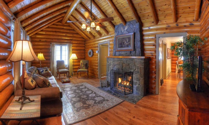 Rapid City Cabin | Historic Log Cabin- A True Black Hills Original