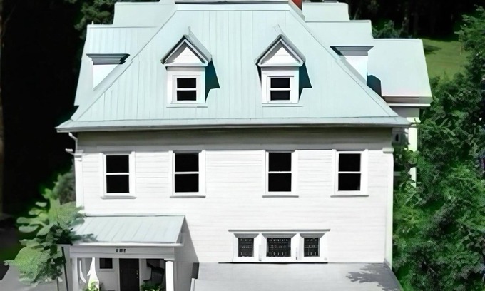 Front Park House | Historic Mansion Built in 1896, Pan Am. Expo Era