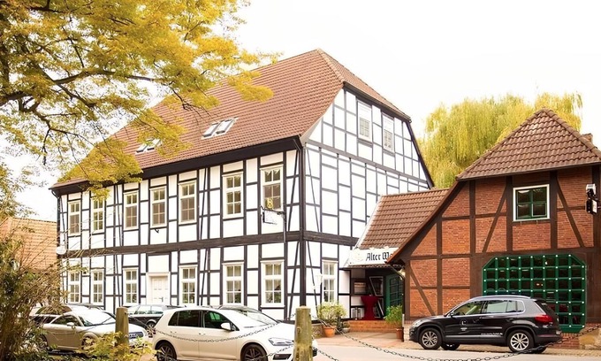 Wolfsburg Cottage | Historic private hotel with character – ideal for groups and families