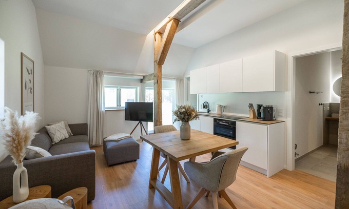 Ratekau Apartment | Historic vacation loft near Timmendorf beach