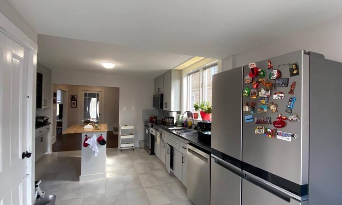 Sydney House | Historical Charm, Modern Comfort