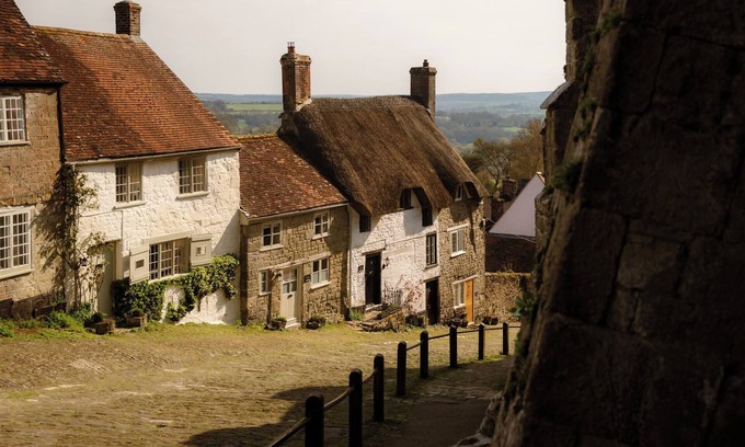 Shaftesbury Cottage | Historical cottage on Gold Hill (Hovis ad) Spectacular viewsn2-min walk to town