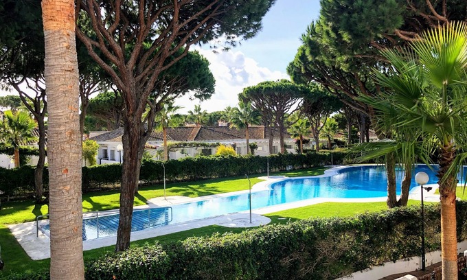 Poblado de Sancti Petri Apartment | Holiday Rental, next tot the beach and with air-conditioning