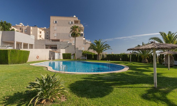 Puerto de Mazarron Apartment | Holiday Apartment "Clayma" with Sea View, Shared Pool & Wi-Fi