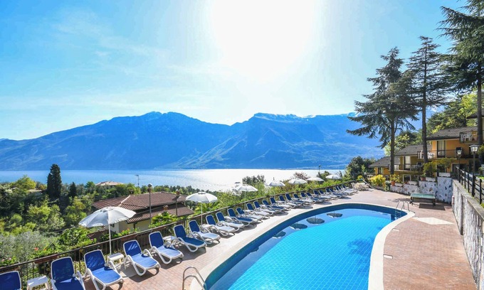Limone sul Garda Apartment | Holiday apartment mit Klimaanlage und Pool